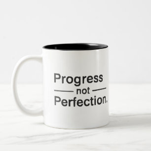 Aanmoedigen van "Vooruitgang over Perfectie" Gift Tweekleurige Koffiemok