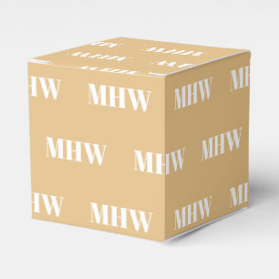 Aanpassen met Initiaal White monogram camel gift Bedankdoosjes