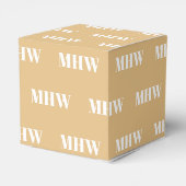 Aanpassen met Initiaal White monogram camel gift Bedankdoosjes (Achterkant)