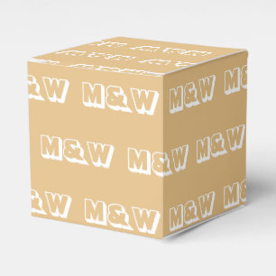 Aanpassen met Initiaal White monogram camel gift Bedankdoosjes