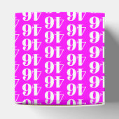 Aanpassen met nummer, initiaal monogram magenta bedankdoosjes (Bovenkant)