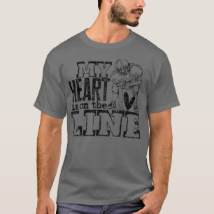 Aanstootgevende Lineman mijn hart ligt op het Foot T-shirt