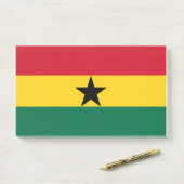 Aantekeningen met vlag van Ghana Post-it® Notes (Op bureau)