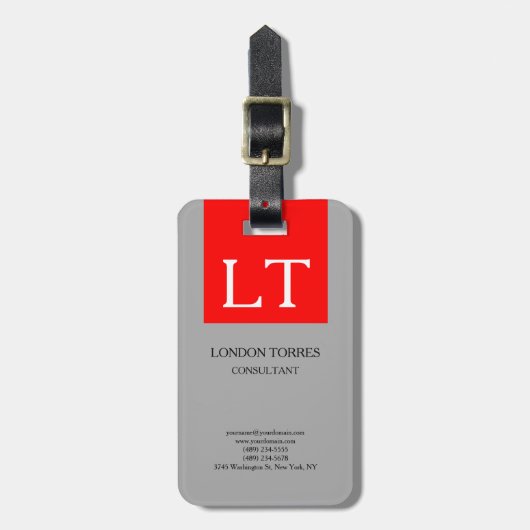 Aantrekkelijk Monogram Grijs Rood Wit Vlak Bagagelabel (Voorkant verticaal)
