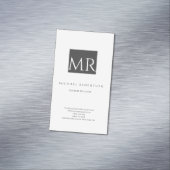 Aantrekkelijk Monogram Zwart Wit Modern Magnetisch Visitekaartje (Voorbeeld)