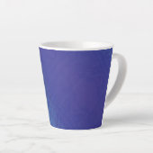 aanvaarding | Blauw Indigo Violet Shibori Patroon Latte Mok (Rechterhoek)