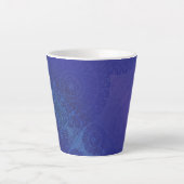 aanvaarding | Blauwe Indigo Violet Boho medailles Latte Mok (Voorkant)