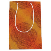 aanvaarding | Rode Sinaasappel Gele Boho Medallion Medium Cadeauzakje (Voorkant)