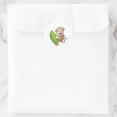 aap als Surfer met surfboard Ronde Sticker (Tas)