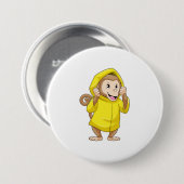 aap bij Raining met regenjas Ronde Button 7,6 Cm (Voorkant /achterkant)