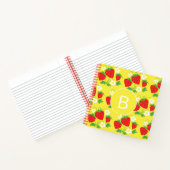 Aardbei en Bloem Geel Patroon Met Monogram Notitieboek (Binnen)