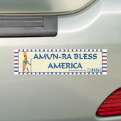 Aardbeiel met Amerikaanse bumpersticker (Op auto)