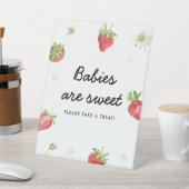 Aardbeien Baby shower baby's zijn zoete bomen Reclamebord Met Voetstuk (Insitu)