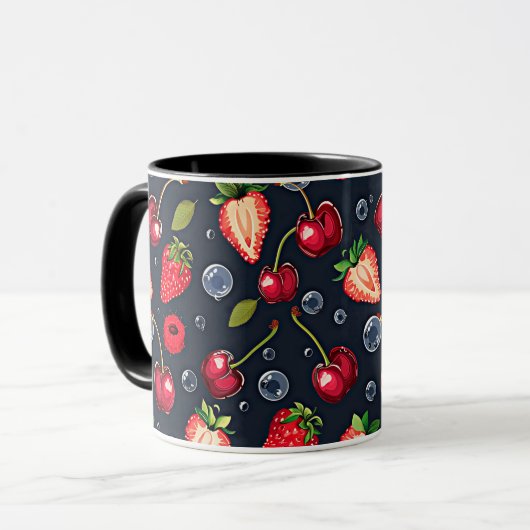 Aardbeien en kersen op een donkere achtergrond mok (Voorkant links)
