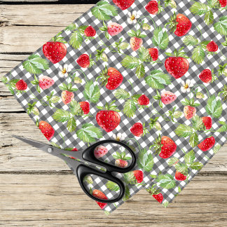 aardbeien op de zwarte en witte achtergrond gingha tissuepapier