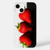 Aardbeien op wit over zwarte iphcna Case-Mate iPhone case (Achterkant)
