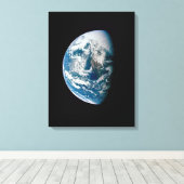 Aarde genomen van de Apollo 13 ruimtesonde. Canvas Afdruk (Insitu (Houten vloer))