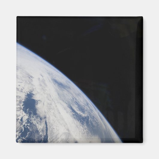 Aarde-horizon en de duisternis van de ruimte magneet (Voorkant)