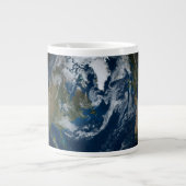 Aarde met wolken en Zee 2 Extra Grote Beker (Voorkant)