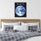 Aarde uit de ruimte canvas afdruk (Insitu (Slaapkamer))