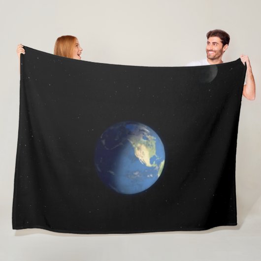 AARDE vanuit DE RUIMTE Fleece Deken (In situ)