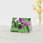 Abeille avec la carte de note de fleurs de velours (Fleur jaune)