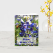 Abeille heureuse du jour de mère et carte bleue de (Fleur jaune)
