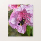 Abeille sur un Rhododendron rose puzzle (Vertical)