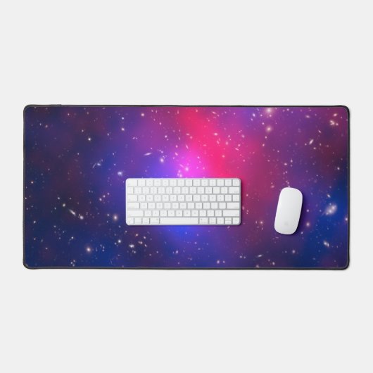 Abell 2744, Pandora's Cluster. (Clavier et souris)