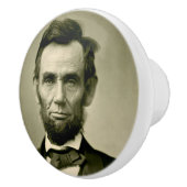 Abraham Lincoln president vs. Keramische Knop (Rechts)