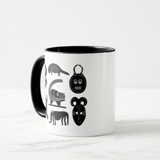 Abstract Afrikaans tribaal masker en dier Mok (Voorkant links)