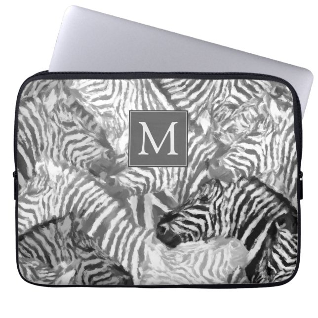 Abstract Black and White Zebra Art Monogram Laptop Sleeve (Voorkant)