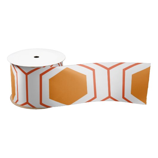 Abstract geometrical pattern in oranje and lint (Spoel)