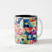 Abstract geometrisch digitaal patroon 17 - Koffie  Tweekleurige Koffiemok (Voorkant rechts)
