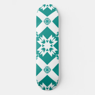 Abstract Geometrisch Patroon in Wit en Groen Skateboard