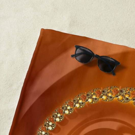 Abstract Gold Oranje gradiënt Spiral Fractal Strandlaken (In situ)