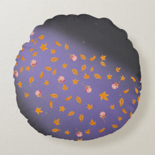 Abstract grijs blauw maanlicht herfstbladeren roze rond kussen