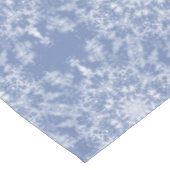 Abstract Lacy Fractal Snowflake Pattern op Blue Tafelkleed (Gekanteld)