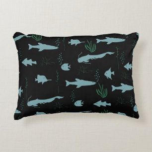 Abstract onderwaterpatroon met vissen en zeewier accent kussen