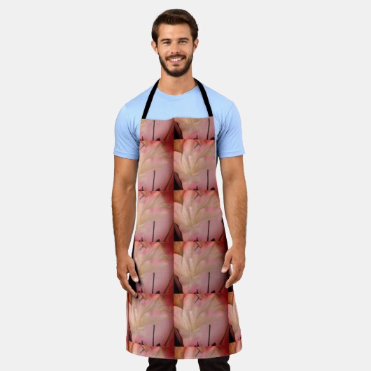 Abstract opgerolde ventilator schort (Gedragen)