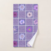 Abstract Paars patchwork Floral Quilting Squares Bad Handdoek (Handdoek)