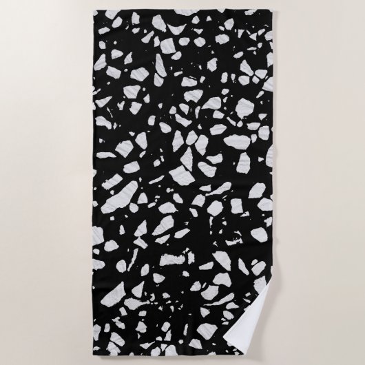 Abstract Terrazzo Mosaic Black en White Pattern Strandlaken (Voorkant)