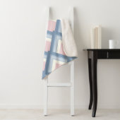 Abstracte geometrie, blauw, roze en gebroken wit sherpa deken (In situ)