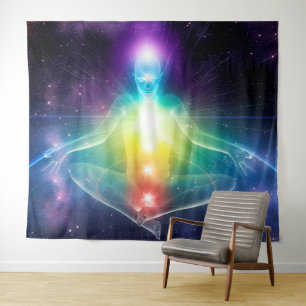 Abstracte humanoïde lotus yoga pose met chakras wandkleed