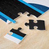 Abstracte jigzaadpuzzle volgen en in het veld legpuzzel (Zijkant)