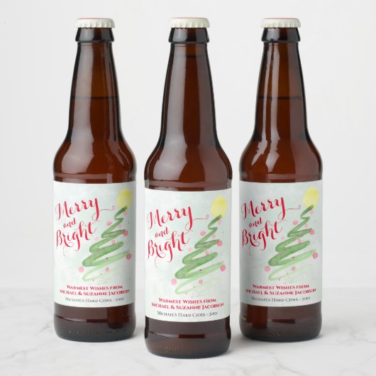 Abstracte kerstboom met fijne en heldere kleuren bier etiket (Flessen)