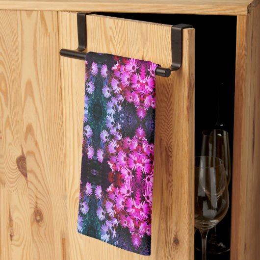 Abstracte kunst van roze Afrikaanse Daisy Flowers Theedoek (Derde Gevouwen)