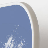 Abstracte Lacy Fractal Snowflake op blauwe achterg Pickleball Paddle (Links Detail)