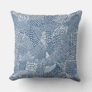 Abstracte patchwerkkaart - White on Indigo Dye Blu Kussen