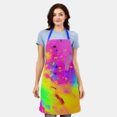 Abstracte verfspatten in roze neon schort (Gedragen)